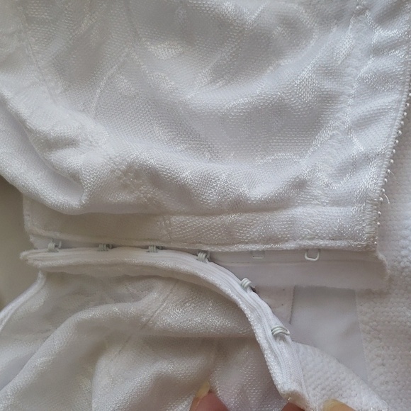 Just My Size 1107 Front Close Wirefree Bra (White 44B) - Picture 3 of 8